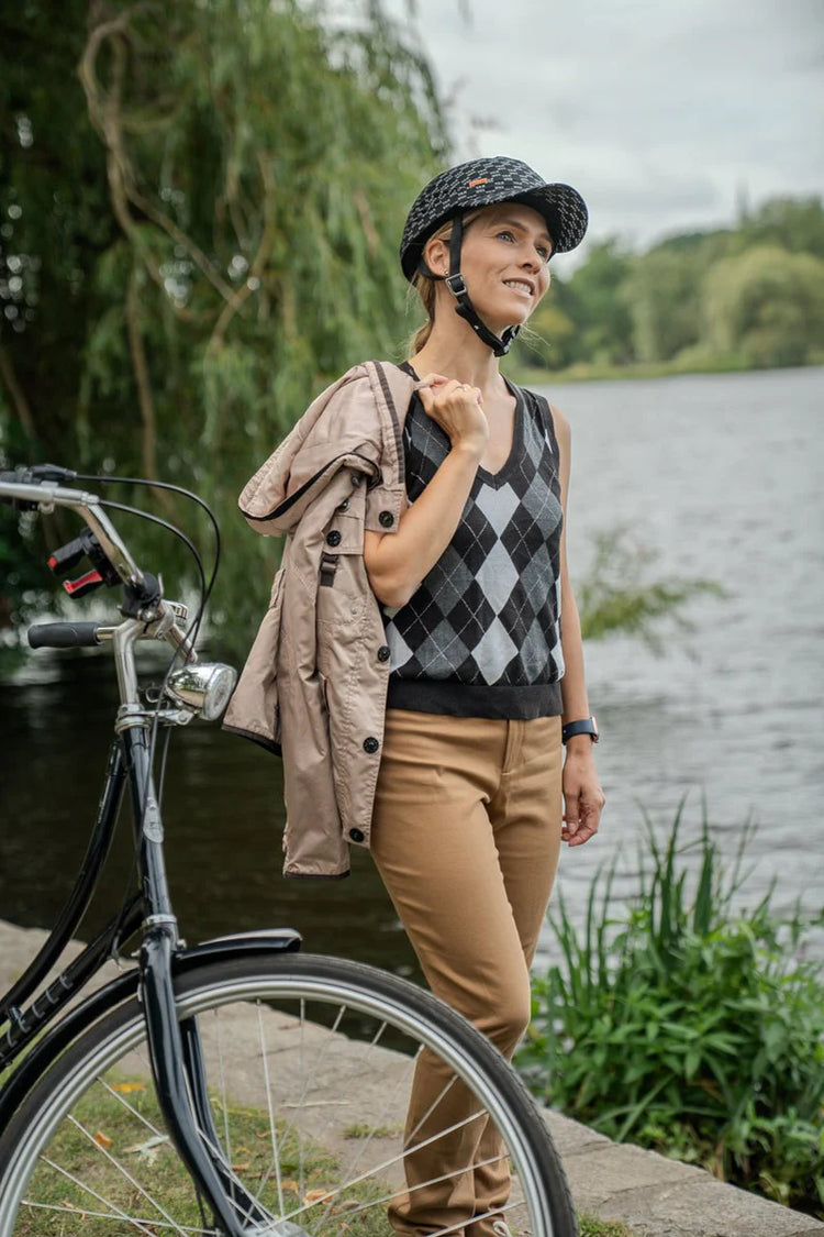 Yakkay Smart Two Helmet Black + Yakkay Paris Shine Signature set
